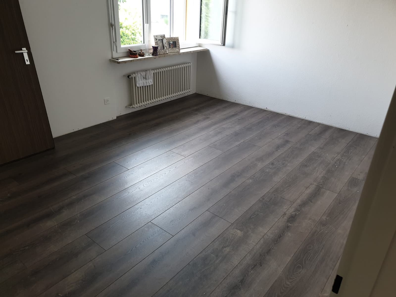 Professionelle Bodenbeläge Verlegung in Kloten